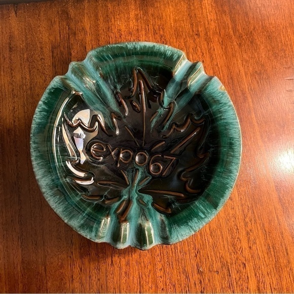 Vintage Blue Mountain Pottery Expo 67 Ceramic Ashtray. - Picture 1 of 6